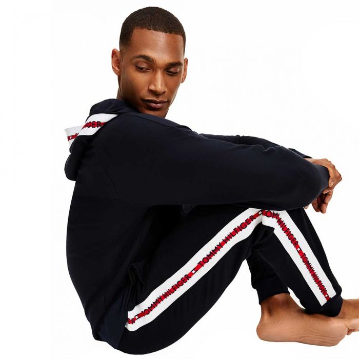Tommy Hilfiger Taping Jogger Pants  Sporty outfits, Pants women fashion, Tommy  hilfiger outfit